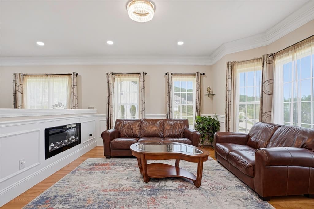 120 Mohawk Path, Holliston MA 01746 photo 18