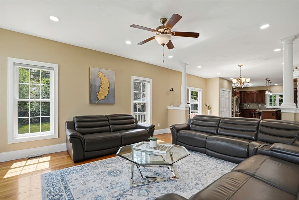 120 Mohawk Path, Holliston MA 01746 photo 11