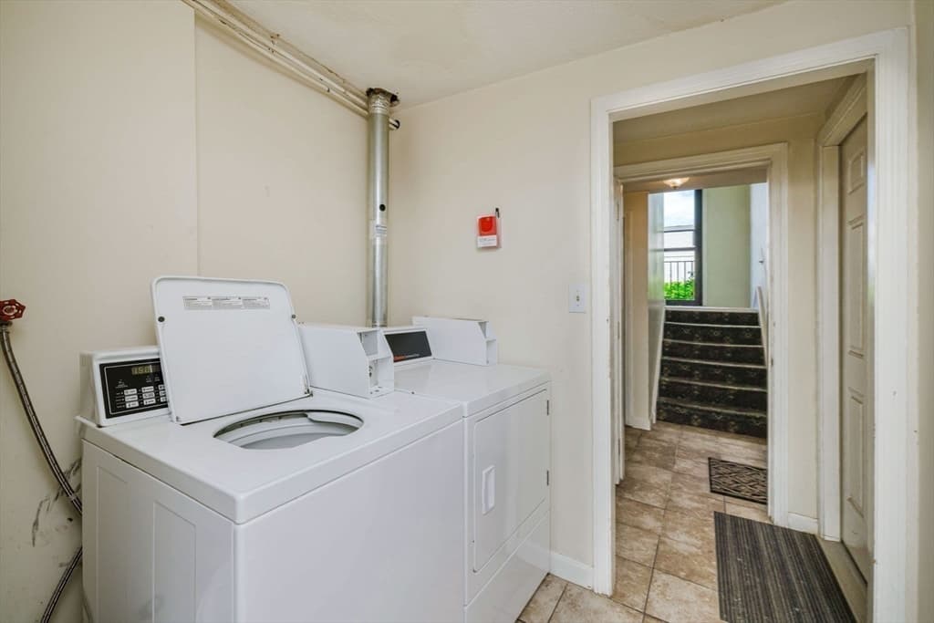 464 Bank Street # 10, Fall River MA 02720 photo 13