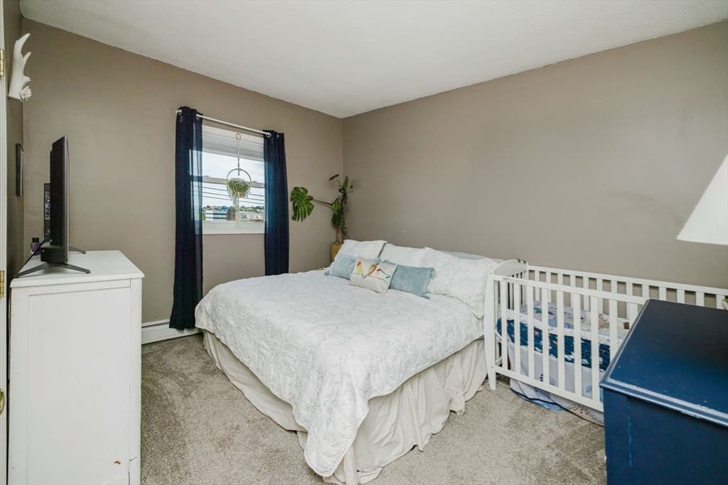 464 Bank Street # 10, Fall River MA 02720 photo 8