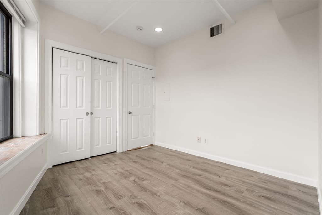 Condominium at 7 Central Square # 401, Lynn MA 01901, Lynn, photo 10 of 19