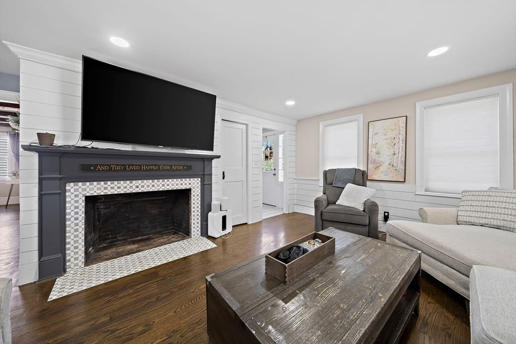 139 Washington Street, East Bridgewater MA 02333 photo 12
