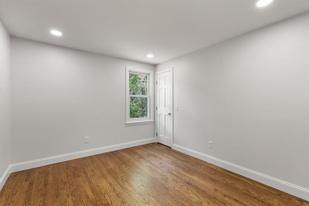 Single Family Residence at 24 Widow Coombs Walk, Sandwich MA 02563, photo 23 of 42