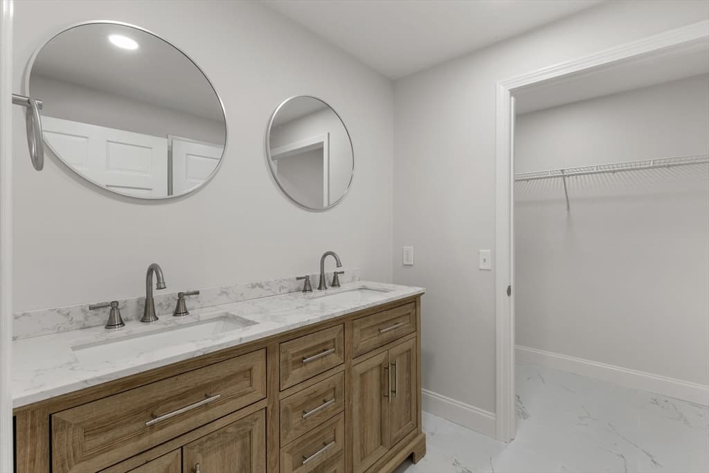 Single Family Residence at 24 Widow Coombs Walk, Sandwich MA 02563, photo 21 of 42