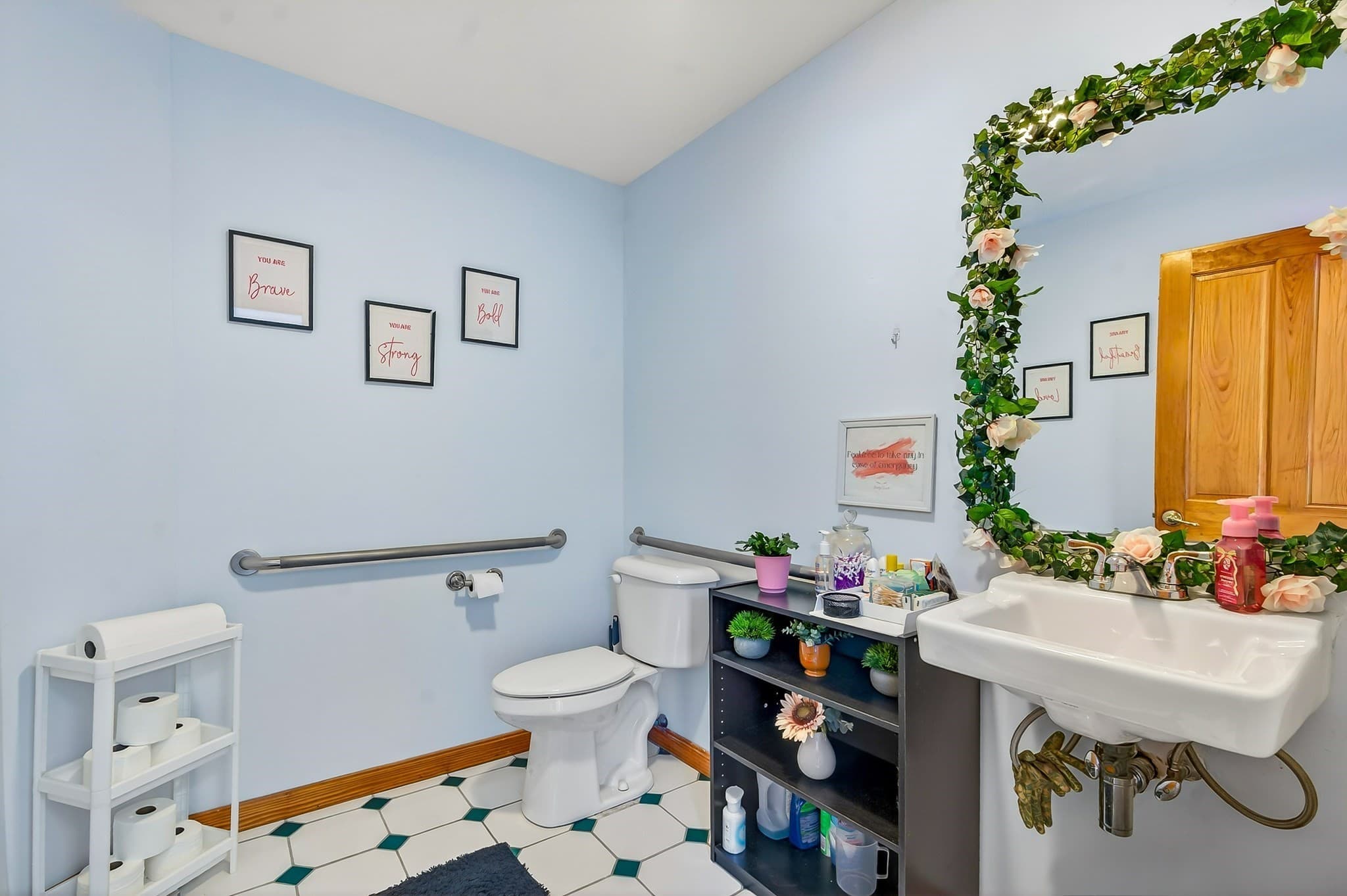 Commercial Sale at 123 S Main St, Athol MA 01331, photo 8 of 29