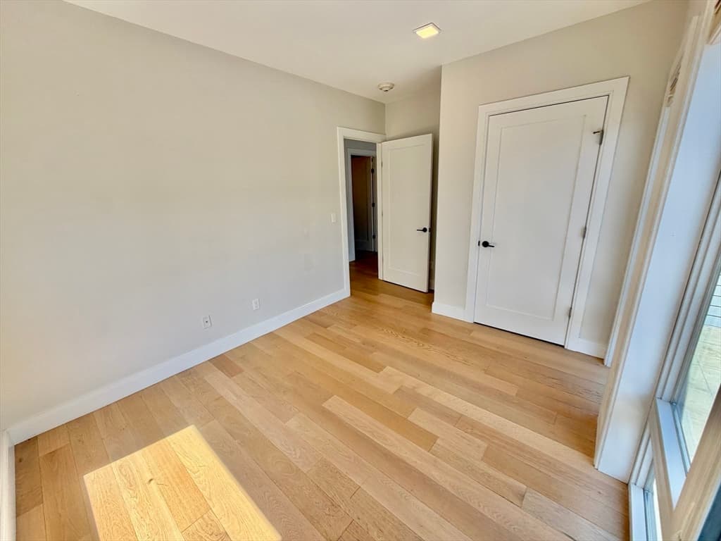 Condominium at 287 Maverick Avenue # 202, Boston MA 02128, Boston, photo 14 of 23