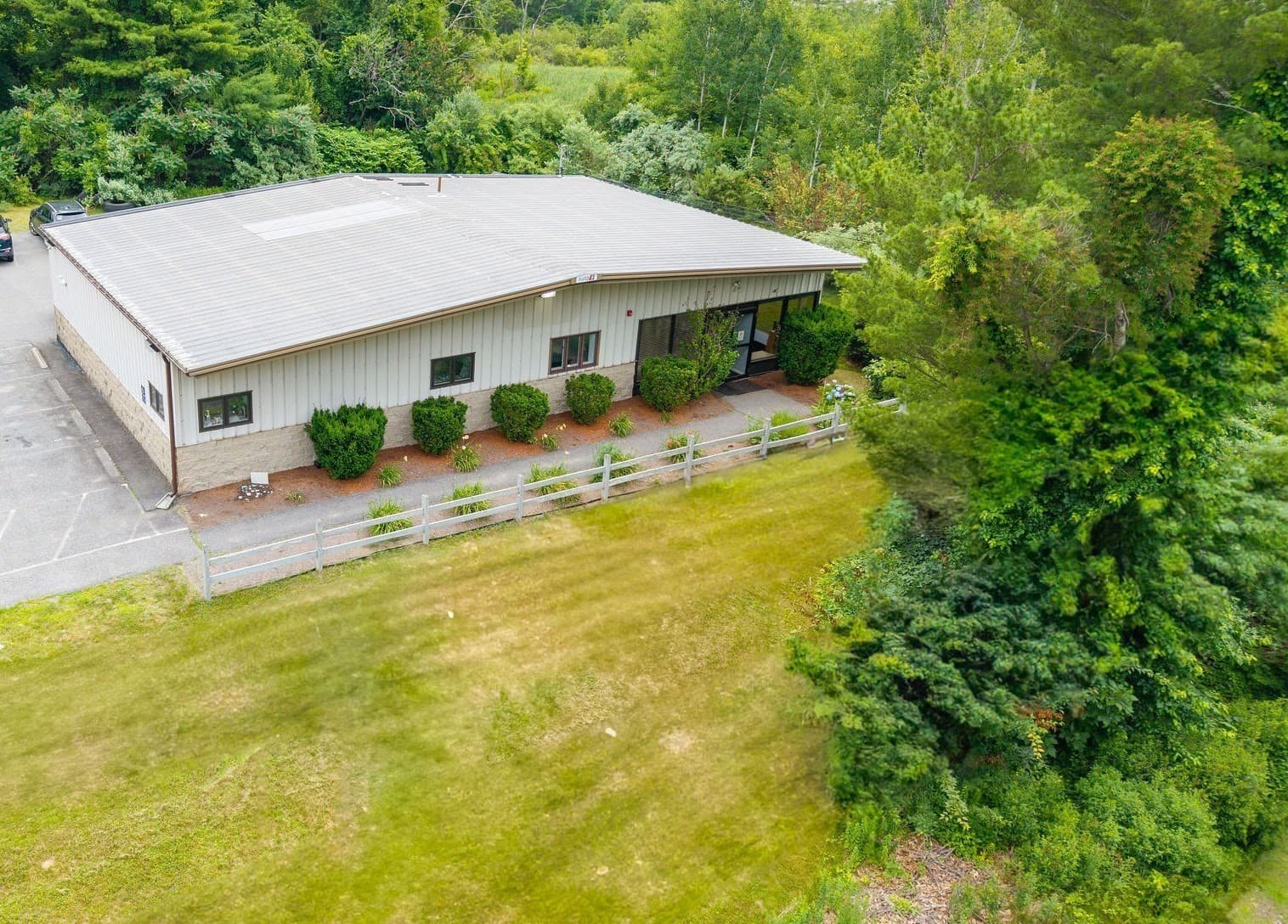 1 Beverly Drive, Sterling MA 01564
