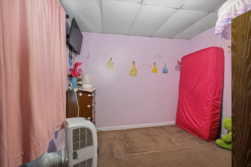 4 Family at 331 N Main St, North Brookfield MA 01535, photo 22 of 42