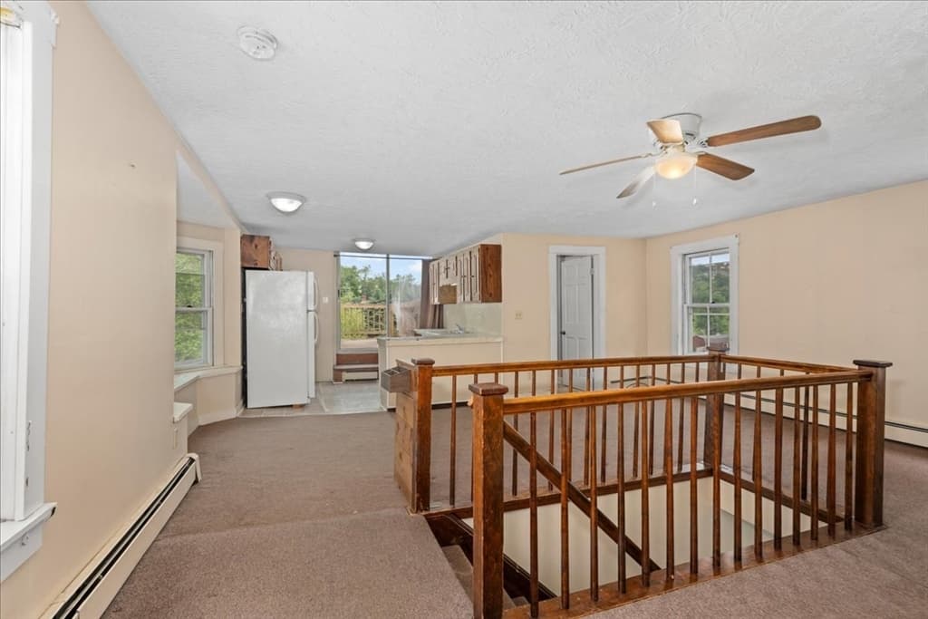 4 Family at 331 N Main St, North Brookfield MA 01535, photo 5 of 42