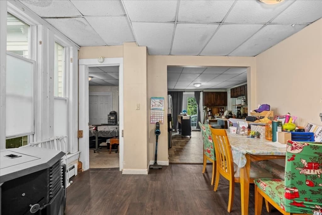 4 Family at 331 N Main St, North Brookfield MA 01535, photo 14 of 42