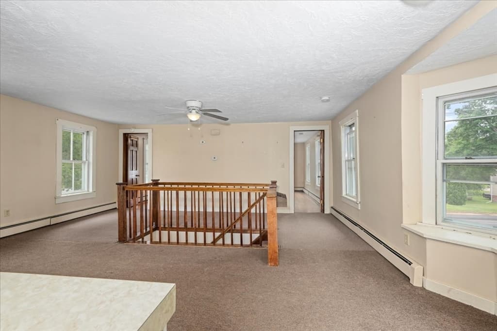 4 Family at 331 N Main St, North Brookfield MA 01535, photo 4 of 42