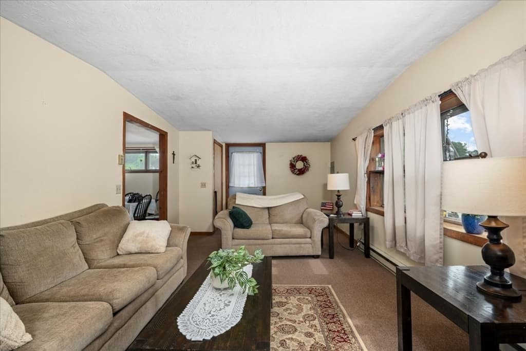 4 Family at 331 N Main St, North Brookfield MA 01535, photo 25 of 42