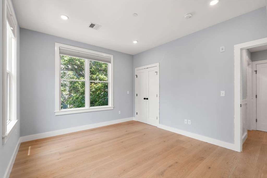 113 Beacon Street # B, Somerville MA 02143 photo 32