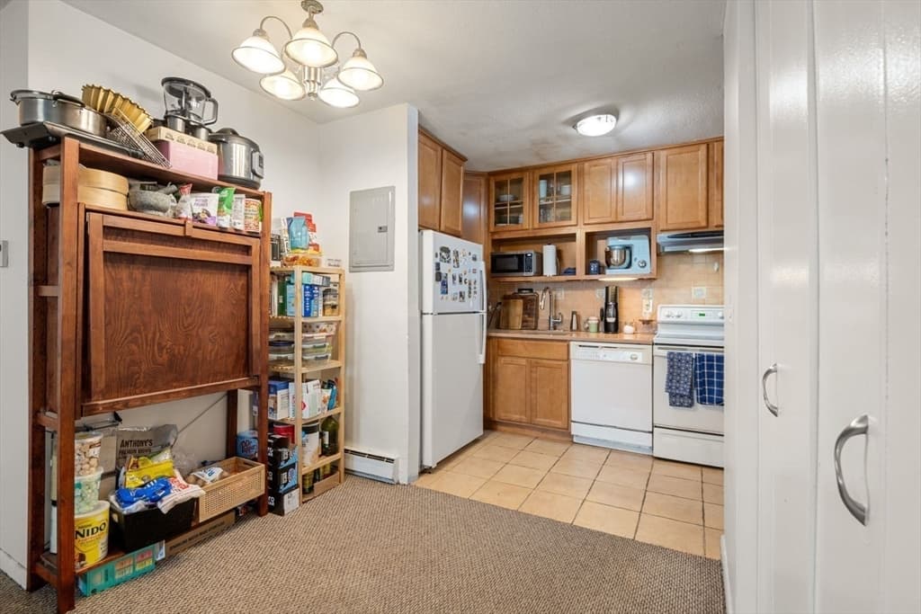 Condominium at 2 Larose Pl # 10, Boston MA 02135, photo 7 of 22