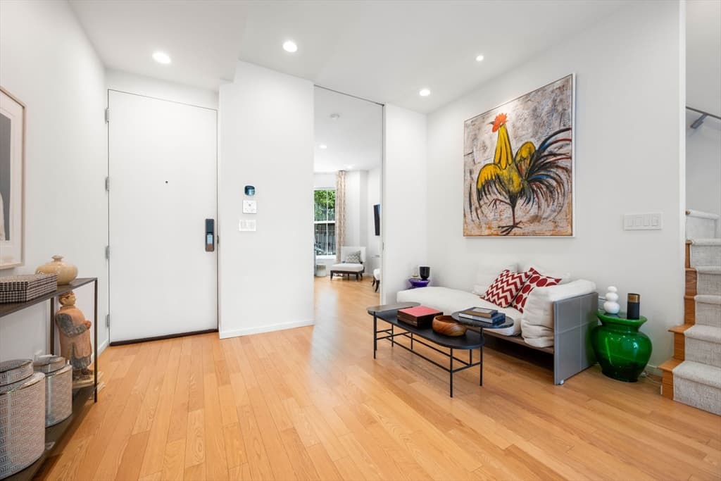 Condominium at 109 Chandler St # 1, Boston MA 02116, photo 11 of 35