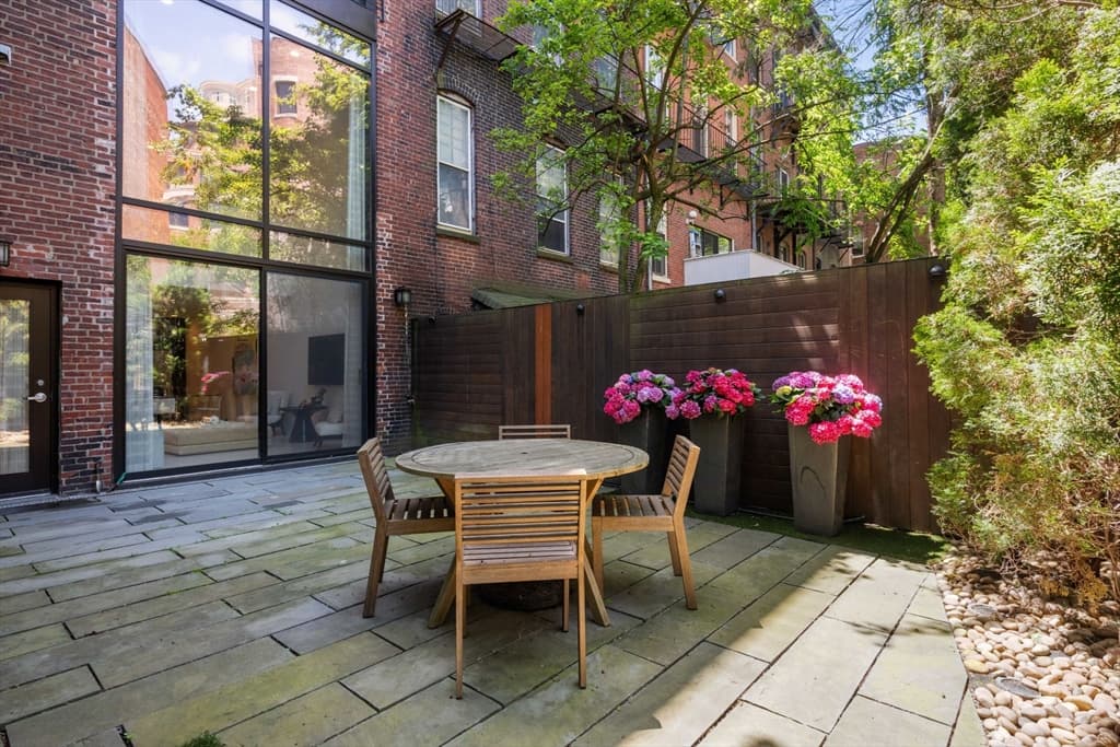 Condominium at 109 Chandler St # 1, Boston MA 02116, photo 31 of 35