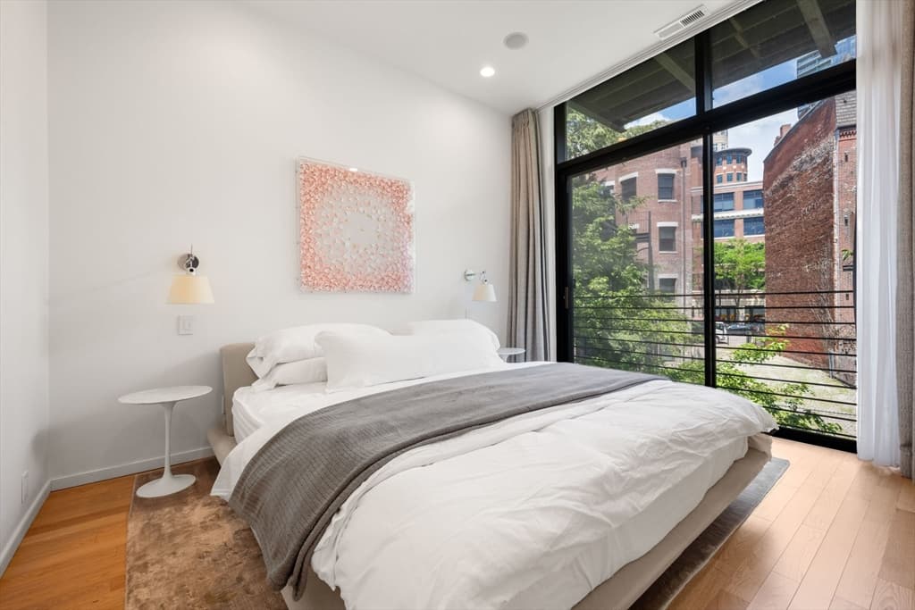 Condominium at 109 Chandler St # 1, Boston MA 02116, photo 25 of 35