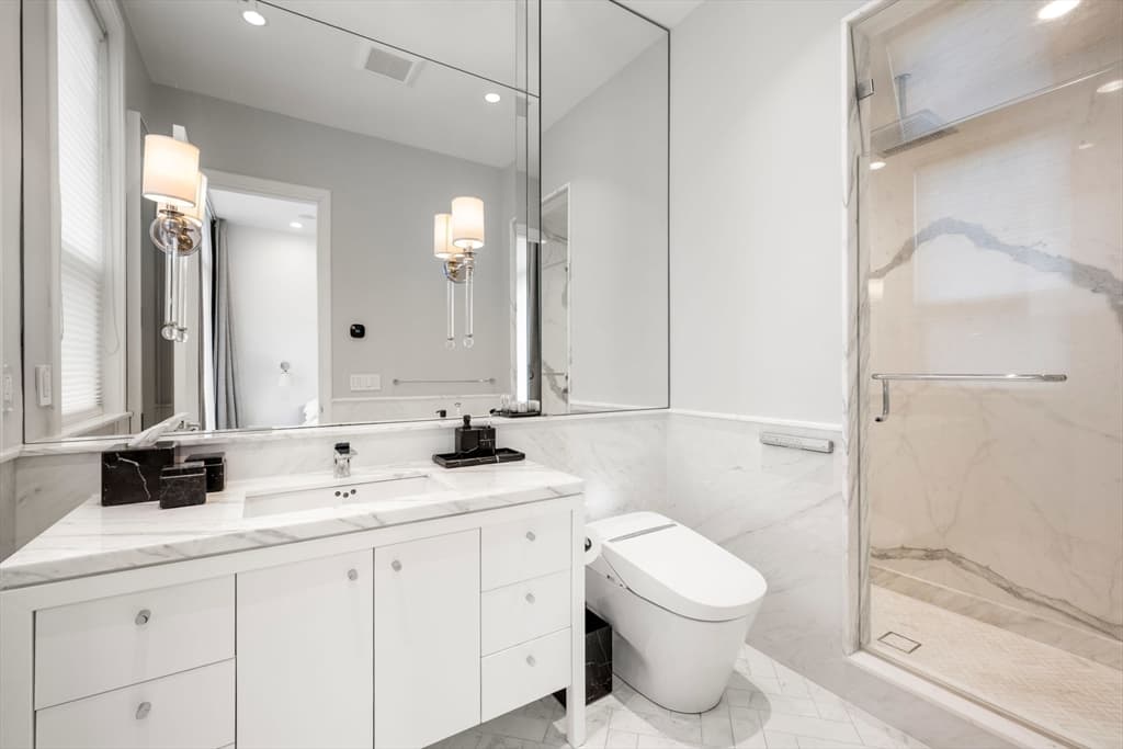 Condominium at 109 Chandler St # 1, Boston MA 02116, photo 21 of 35