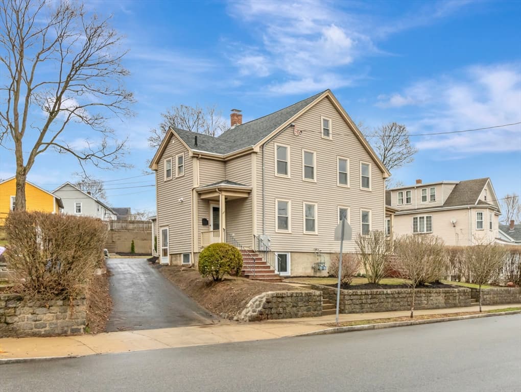 185 Colburn St # 185, Dedham MA 02026
