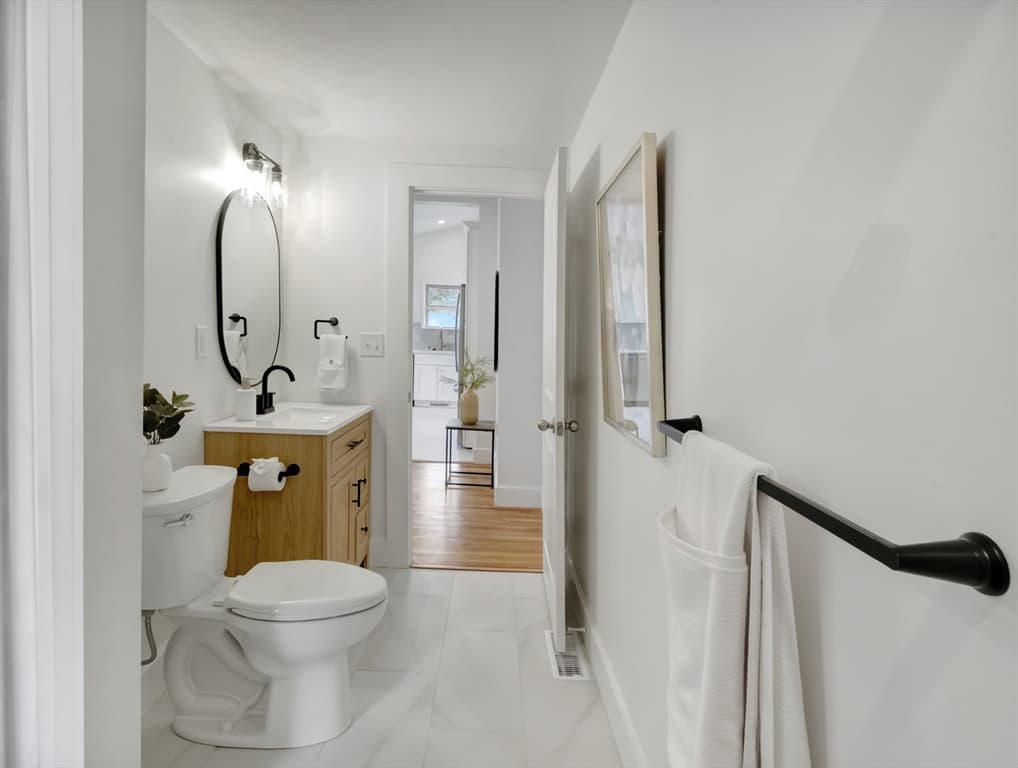 185 Colburn St # 185, Dedham MA 02026 photo 14