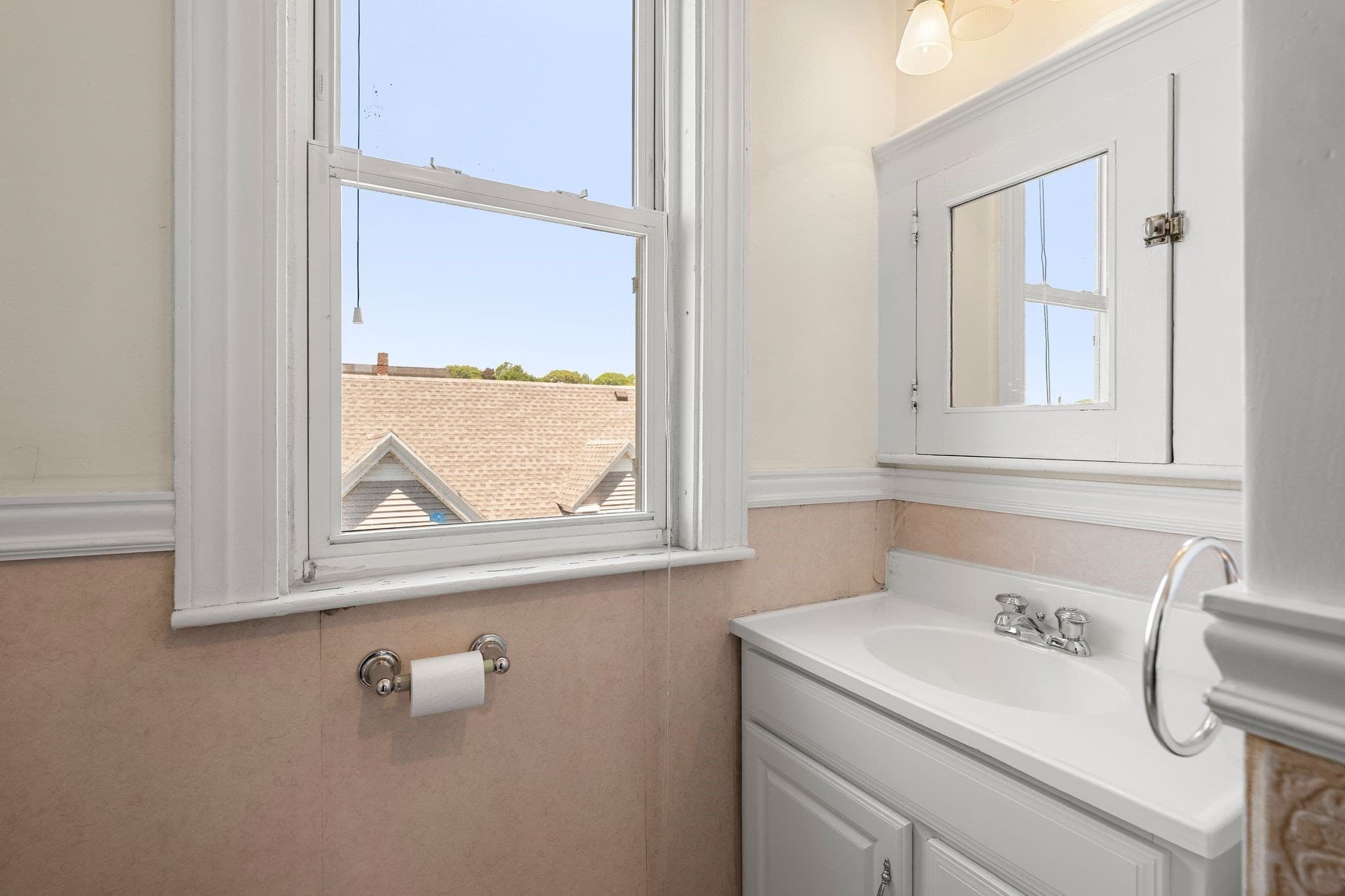 3 Family at 228-230 Euclid Ave, Lynn MA 01904, photo 34 of 42