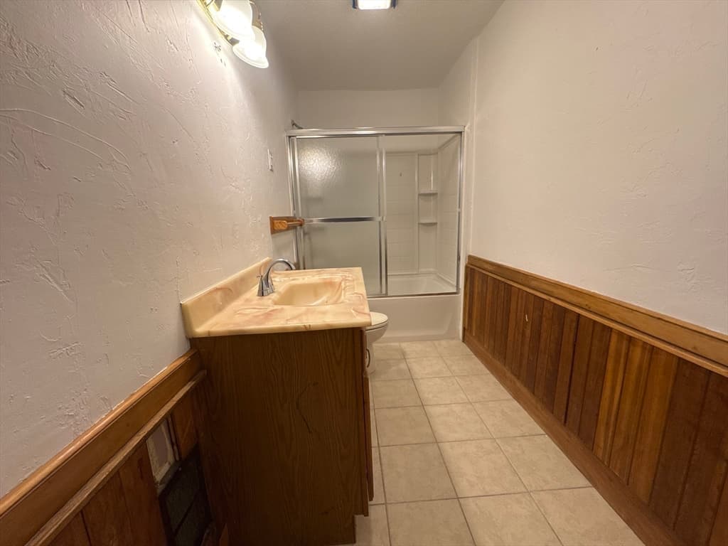 Condominium at 685 Oak St # 12, Brockton MA 02301, Brockton, photo 10 of 19