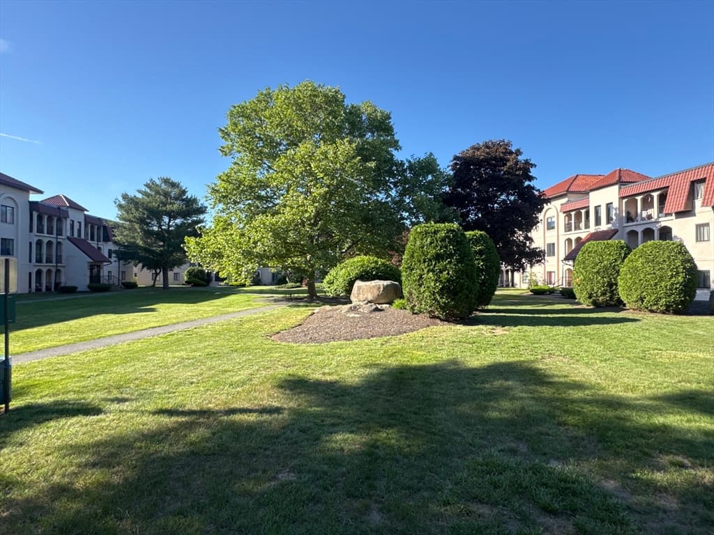 Condominium at 685 Oak St # 12, Brockton MA 02301, Brockton, photo 15 of 19