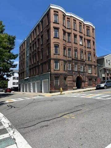 257 Pleasant St # 9, Worcester MA 01609 photo 2