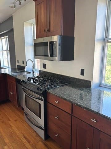 257 Pleasant St # 9, Worcester MA 01609 photo 8