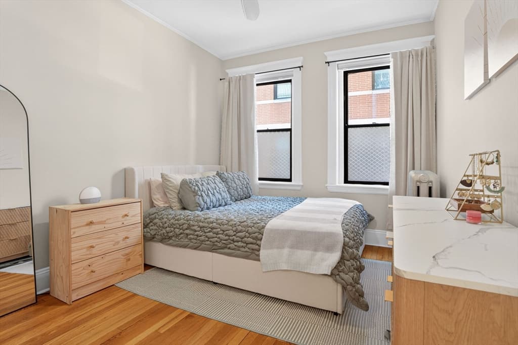 Condominium at 36 E Newton St # 1, Boston MA 02118, Boston, photo 10 of 17