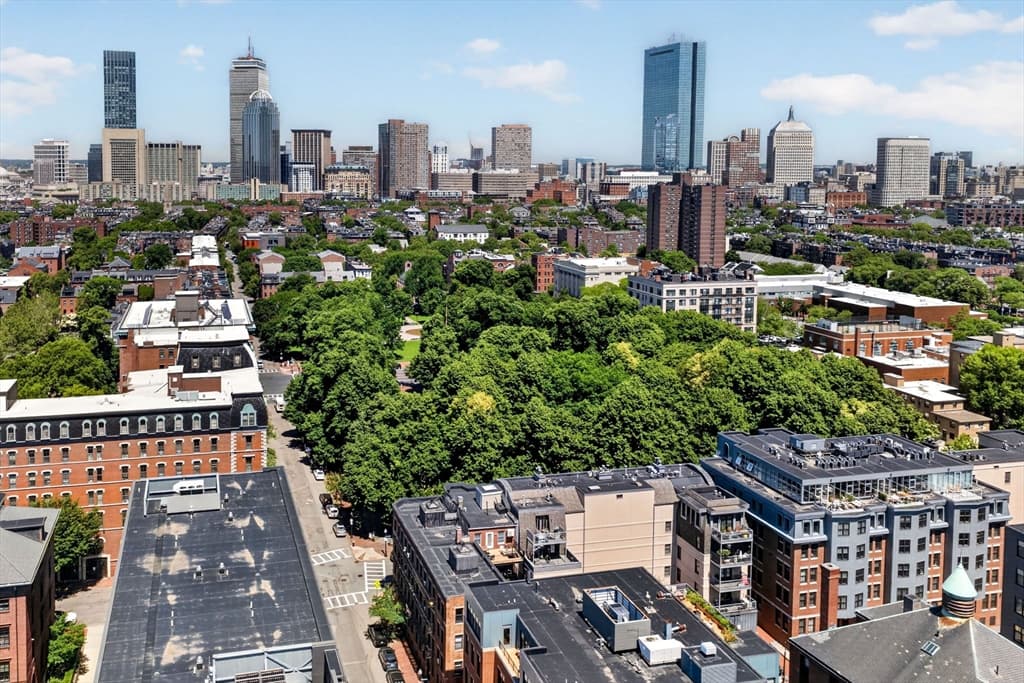 Condominium at 36 E Newton St # 1, Boston MA 02118, Boston, photo 15 of 17