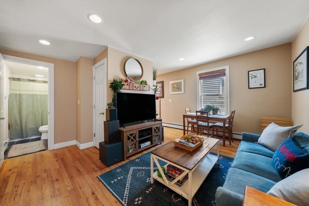Condominium at 295 River St # 3R, Cambridge MA 02139, photo 4 of 23