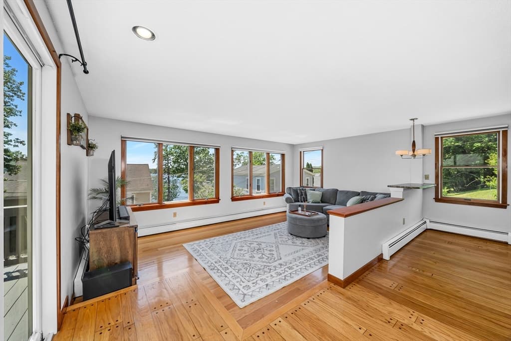 Single Family Residence at 11 Beech Ln, Amesbury MA 01913, photo 9 of 42