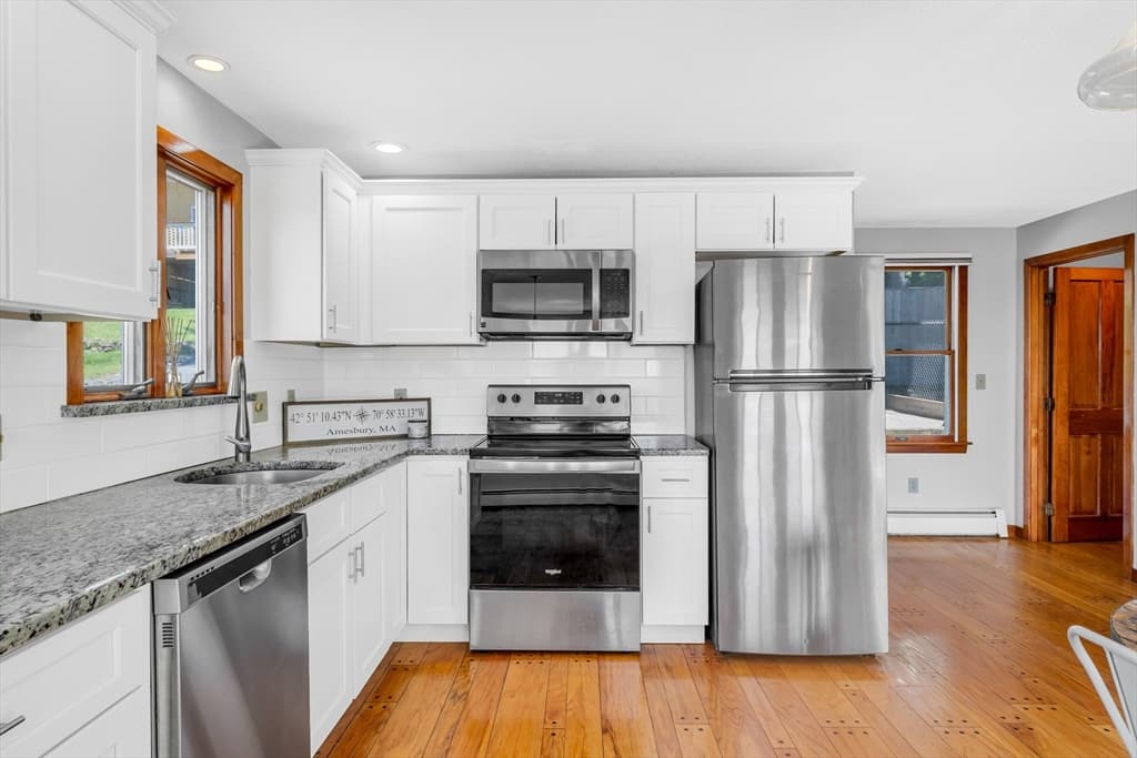Single Family Residence at 11 Beech Ln, Amesbury MA 01913, photo 4 of 42