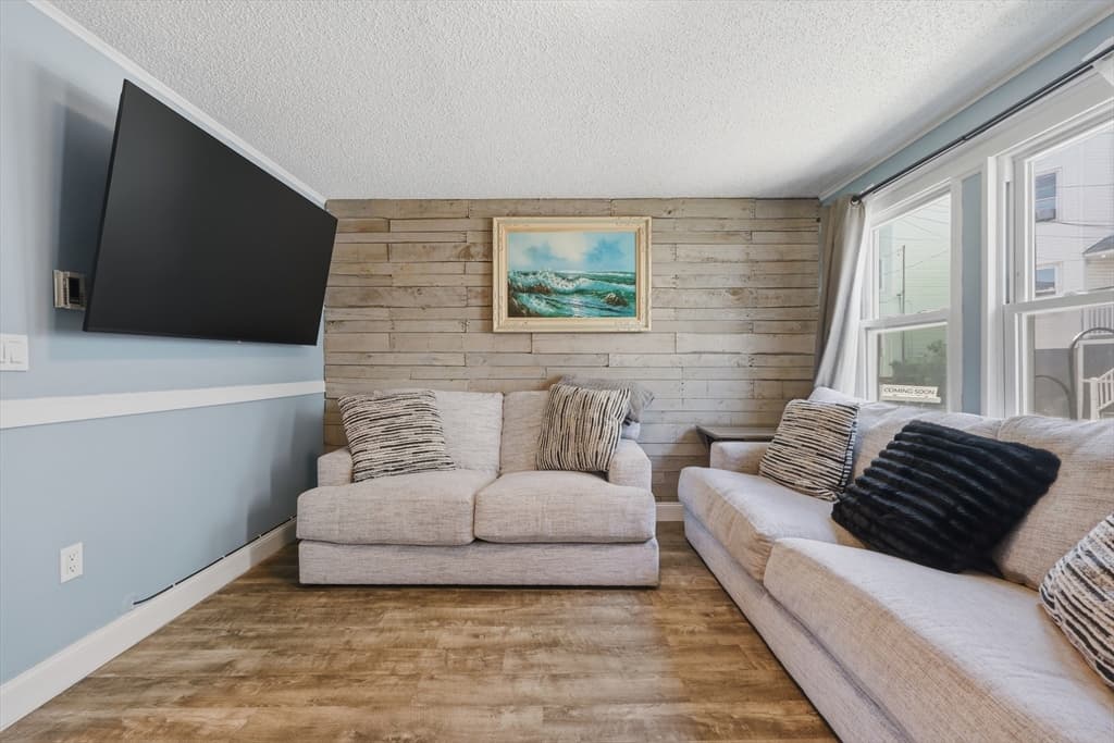 Condominium at 108 Marlborough Street # 108, Chelsea MA 02150, Chelsea, photo 5 of 37
