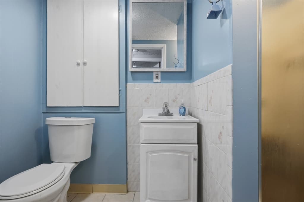 Condominium at 108 Marlborough Street # 108, Chelsea MA 02150, Chelsea, photo 19 of 37