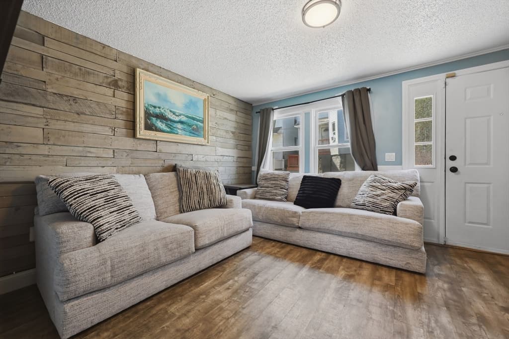 Condominium at 108 Marlborough Street # 108, Chelsea MA 02150, Chelsea, photo 4 of 37
