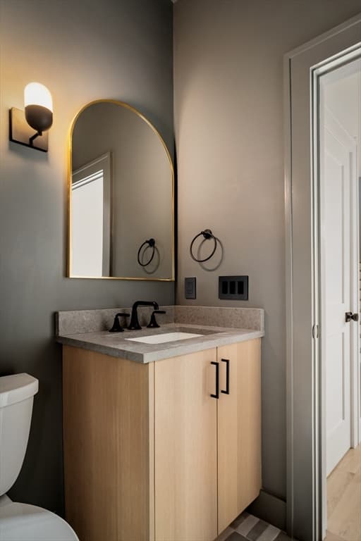 Single Family Residence at 15 South Waverly, Boston MA 02135, photo 13 of 32
