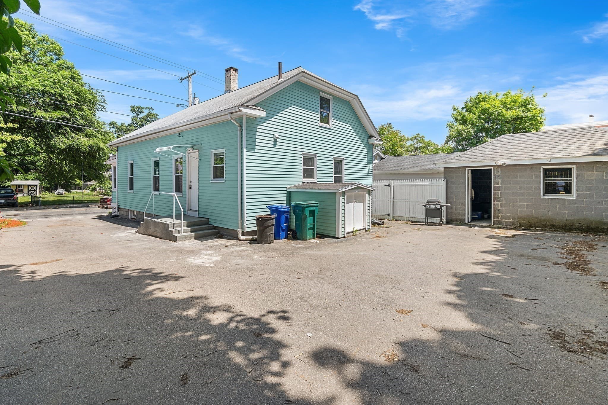 Single Family Residence at 386 Thacher St, Attleboro MA 02703, Attleboro, photo 27 of 30