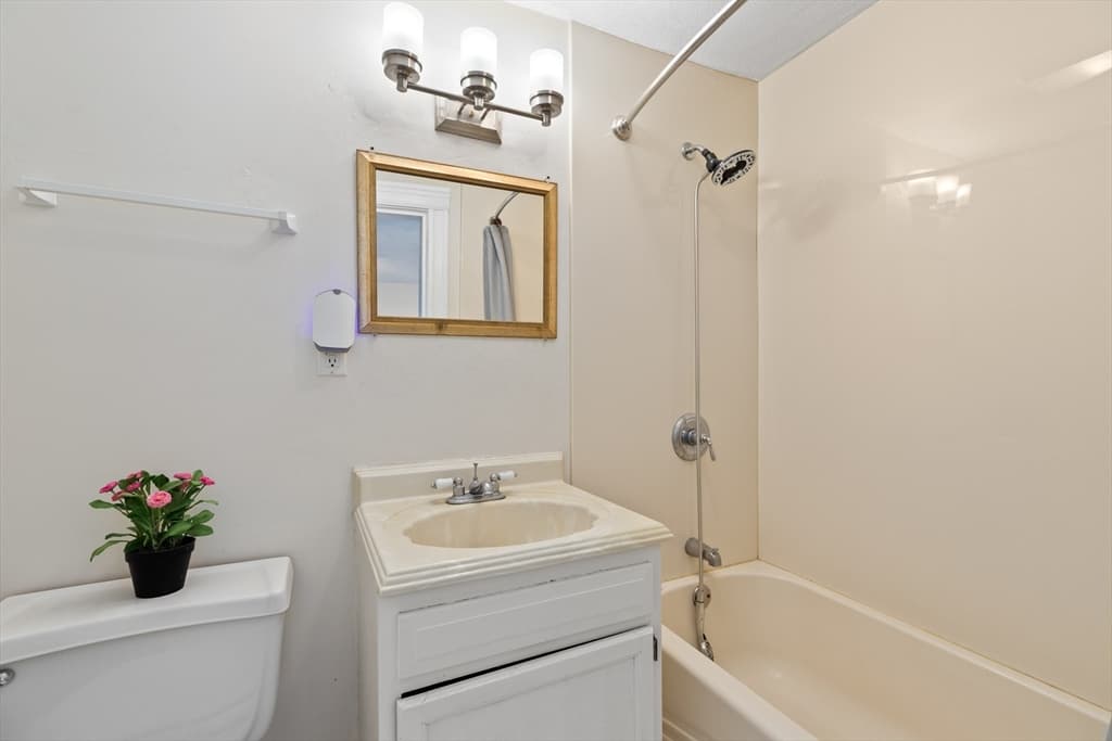 Condominium at 1645 Commonwealth Ave # 17, Boston MA 02135, photo 12 of 17