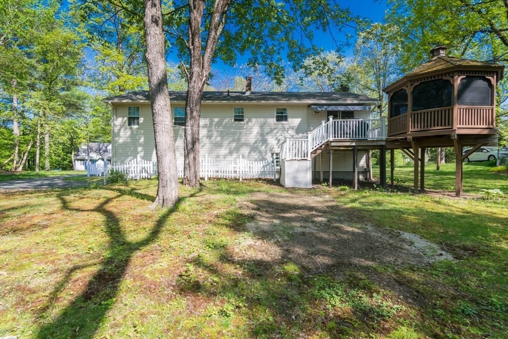 Single Family Residence at 908 Burts Pit Rd, Northampton MA 01062, Northampton, photo 9 of 36