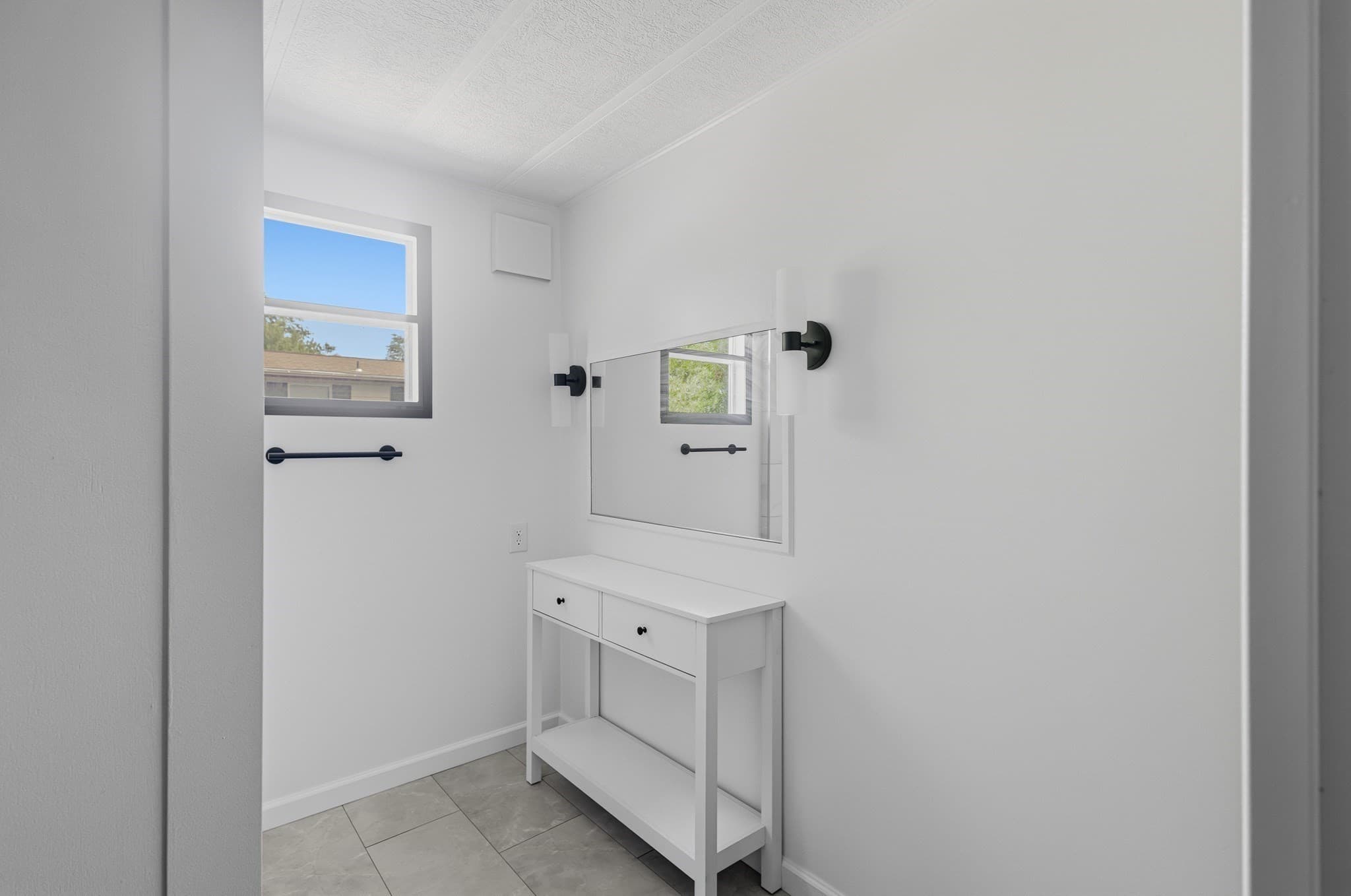 Mobile Home at 4 Liberty Street, West Bridgewater MA 02379, West Bridgewater, photo 17 of 28