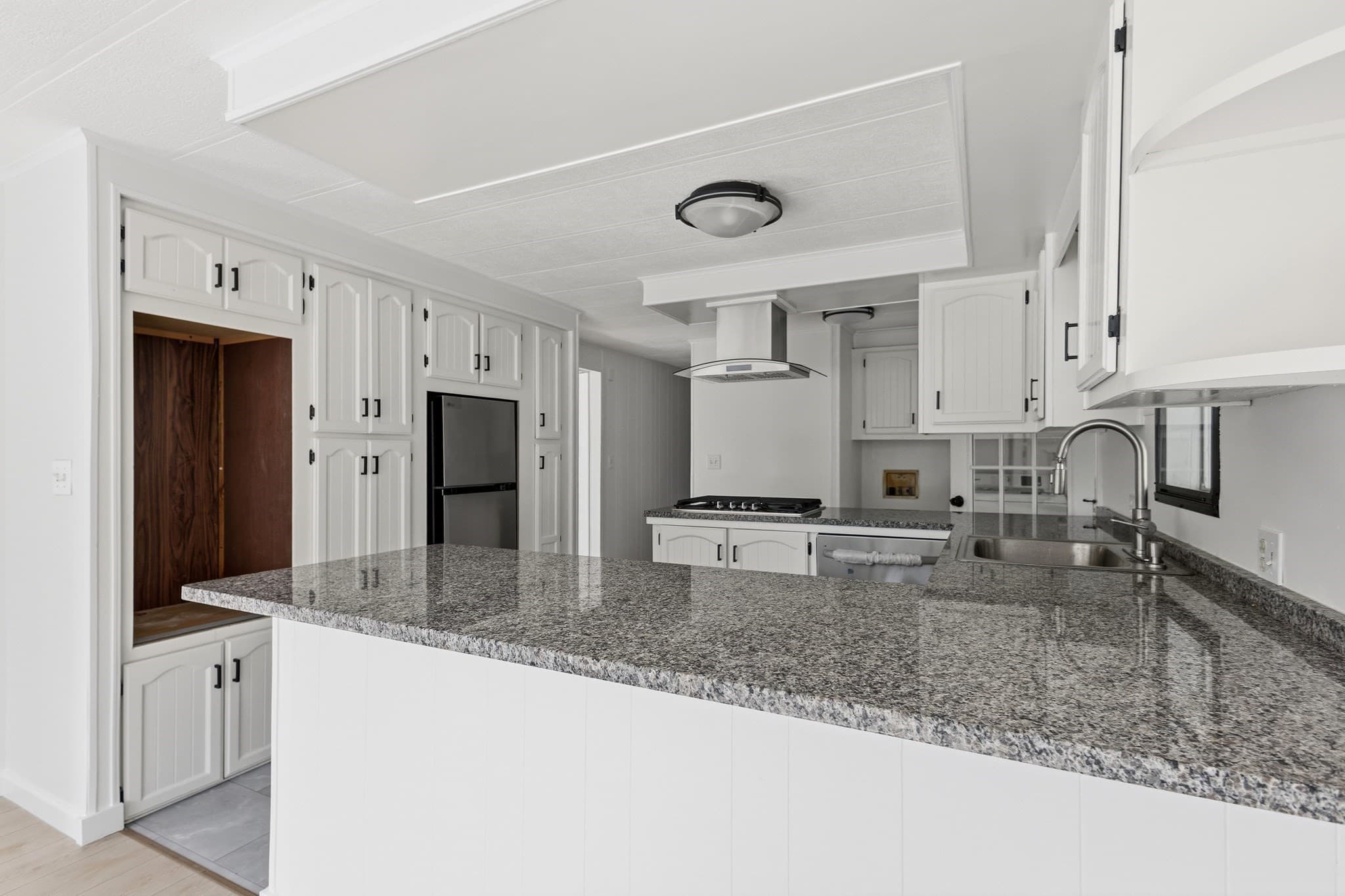 Mobile Home at 4 Liberty Street, West Bridgewater MA 02379, West Bridgewater, photo 9 of 28