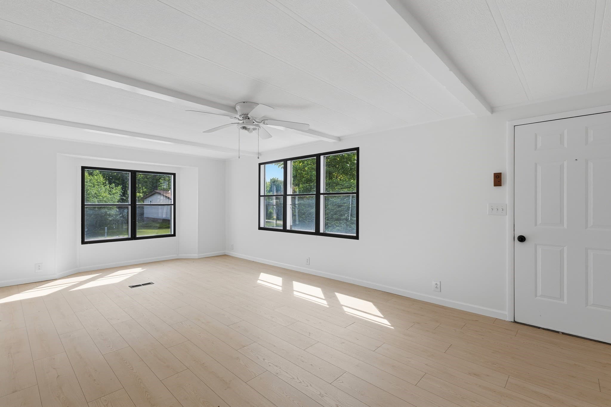 Mobile Home at 4 Liberty Street, West Bridgewater MA 02379, West Bridgewater, photo 14 of 28