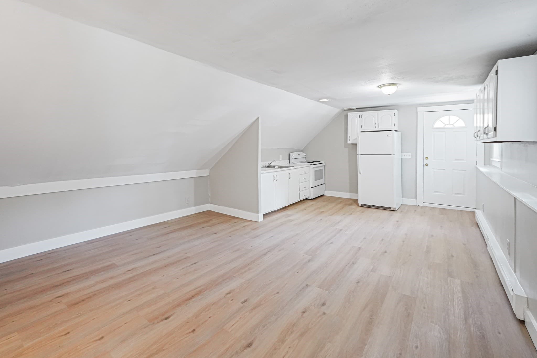 4 Family at 62-64 Willow Rd, Ayer MA 01432, photo 36 of 40