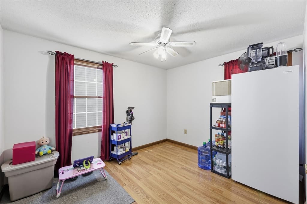 164 Arnold Ave, Springfield MA 01119 photo 22