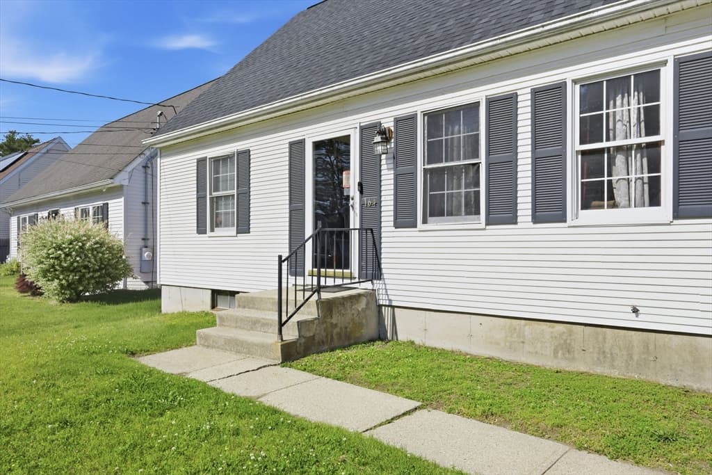 164 Arnold Ave, Springfield MA 01119 photo 5