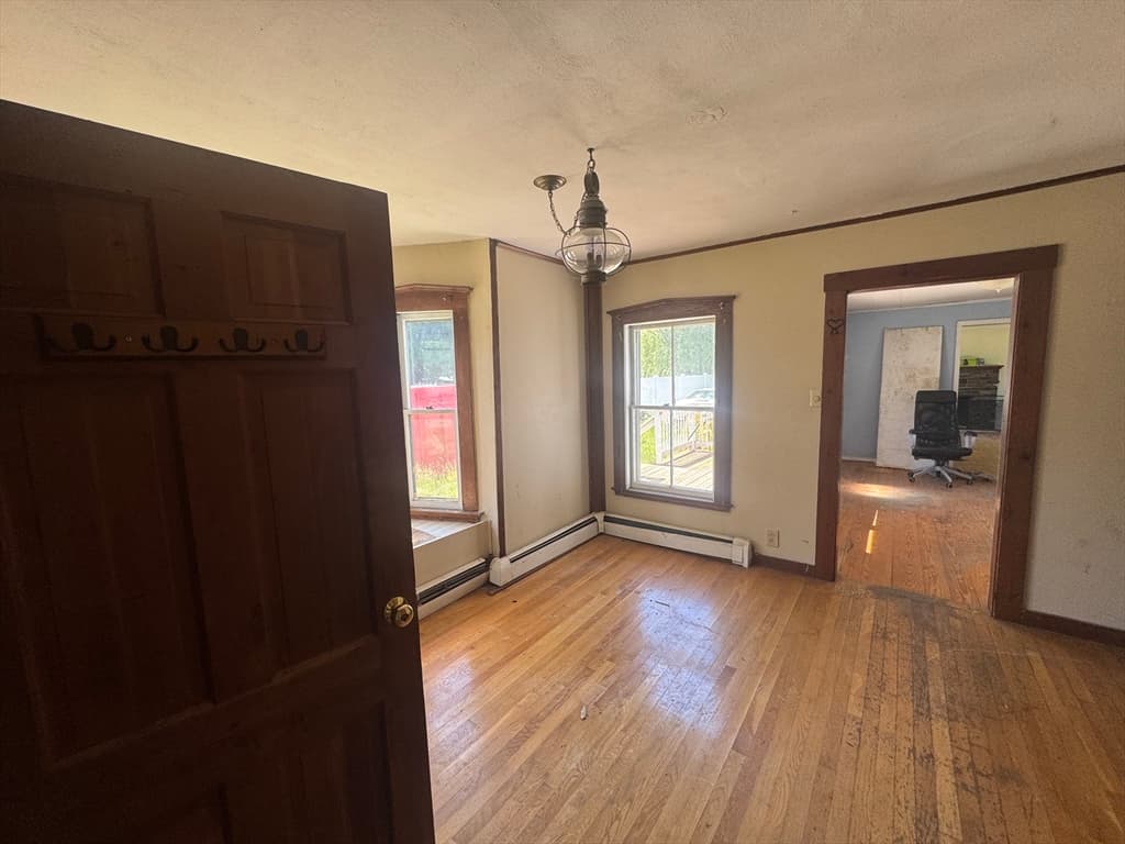 Single Family Residence at 252 Main St, Medway MA 02053, Medway, photo 16 of 39
