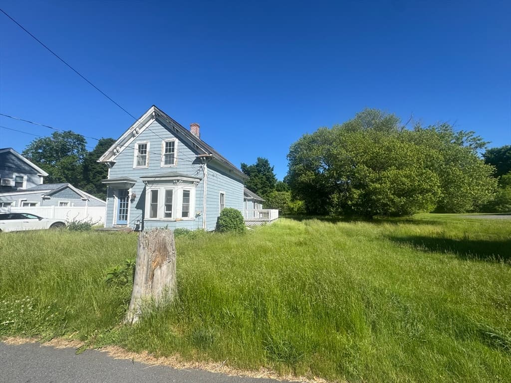 252 Main St, Medway MA 02053