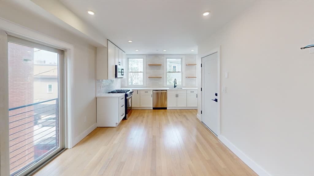 Condominium at 59 Gove St. # 2, Boston MA 02128, Boston, photo 15 of 23
